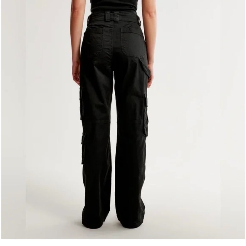 Abercrombie & Fitch Black Wide Leg Cargo Pants - Picture 2 of 10